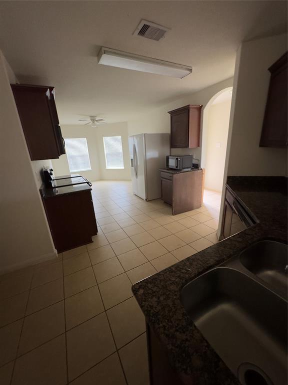 Building Photo - 5022 Beck Ln