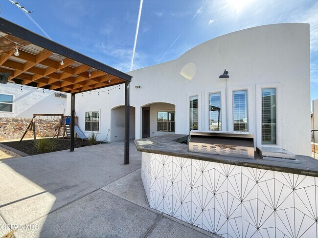 Building Photo - 7467 Smugglers Gulch Ct