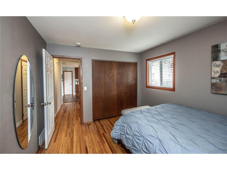 Building Photo - 3917 W 109th St