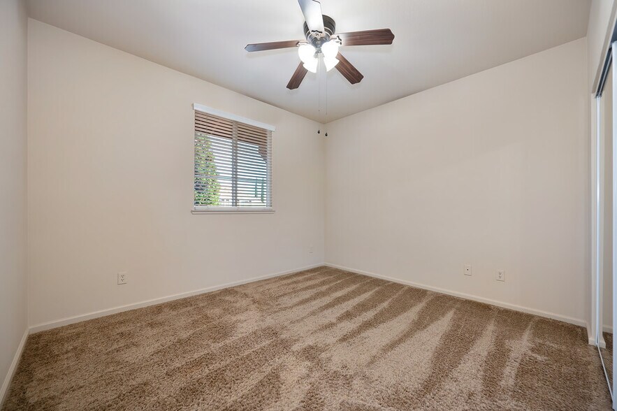 Building Photo - 8441 Briggs Dr