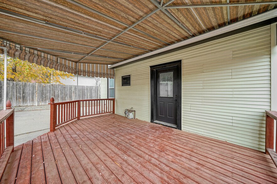 Building Photo - 1603 N Cotner Blvd