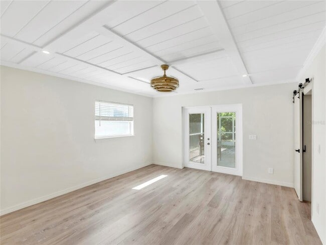 Building Photo - 4870 Venetian Blvd NE