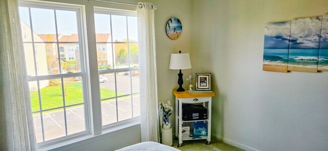 Building Photo - Stunning 2-Bed, 2-Bath Condo in Salisbury