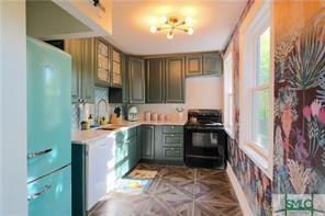 Building Photo - 310 E Henry St