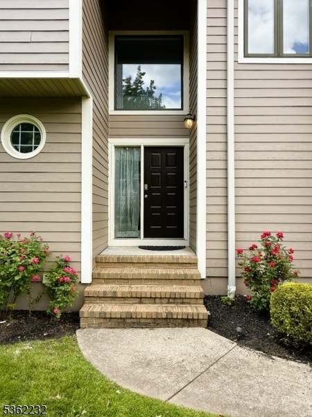 Building Photo - 17 Gabriel Dr