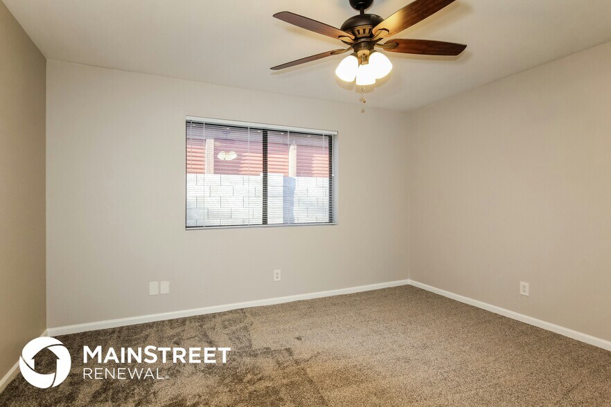 Building Photo - 11635 N 83rd Ave