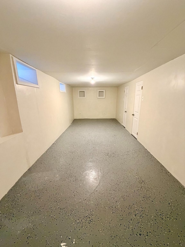 Building Photo - 3015 Belgrade St