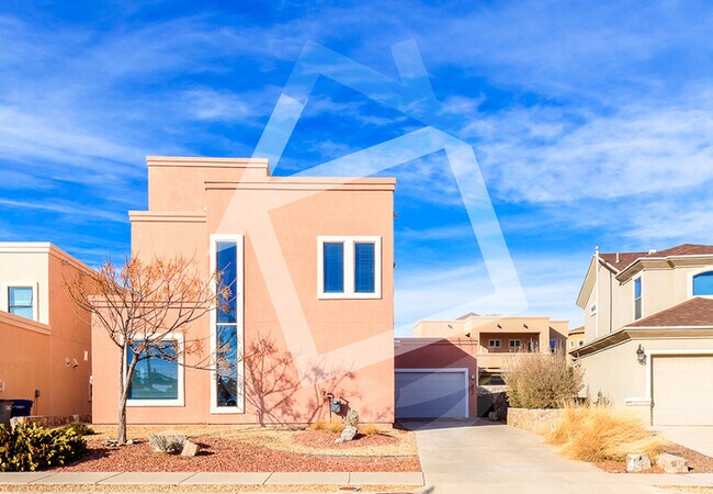Building Photo - Unique 4 Bedroom, 2.5 Bathroom Home for rent