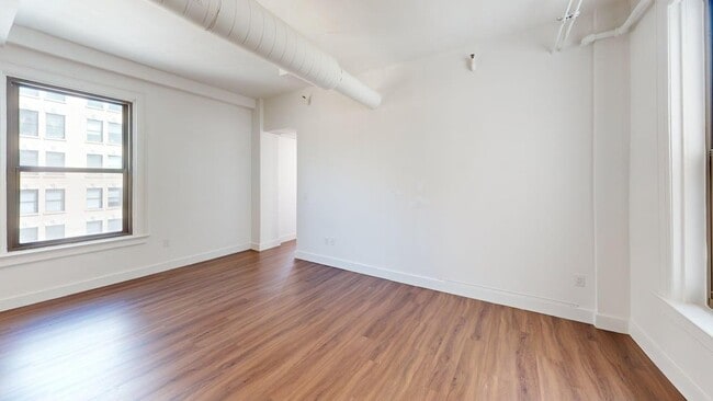 Floorplan - Clinton Street Lofts
