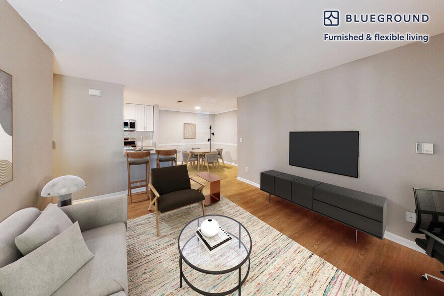 Building Photo - 100 Court N Dr