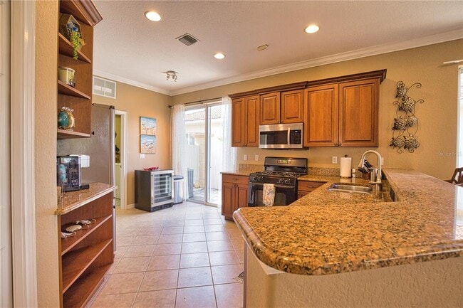 Building Photo - 482 Montelluna Dr
