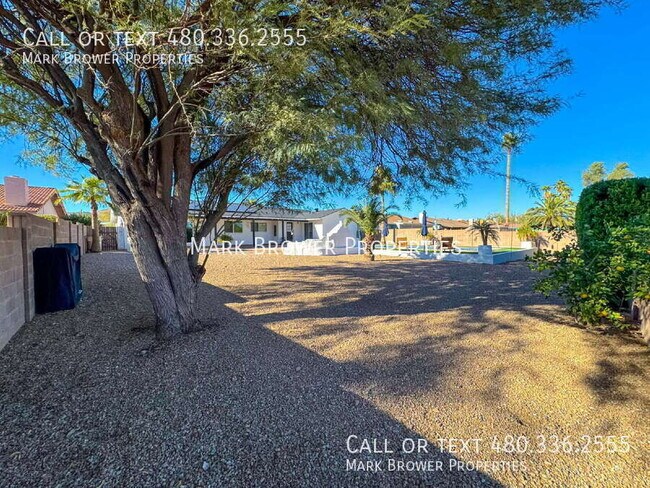 Building Photo - 14027 N Hampstead Dr