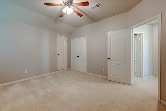 Building Photo - 26406 Planters Heath Dr