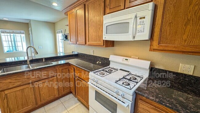 Building Photo - 4308 166th St