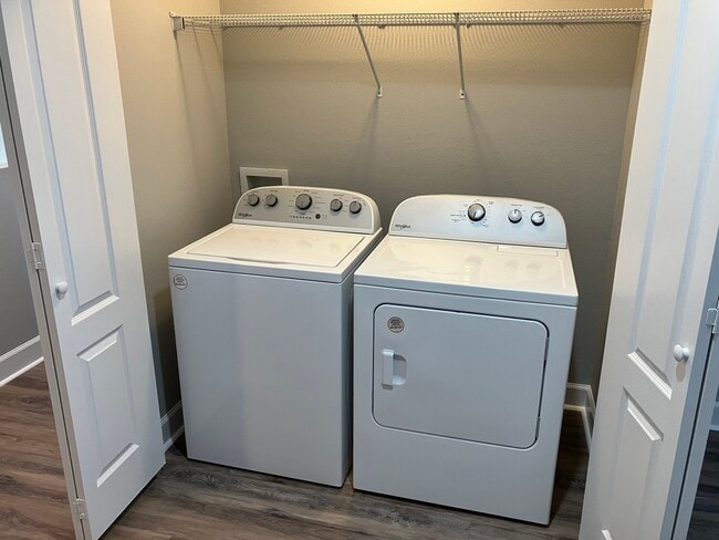 Building Photo - 113 Heyward Dr