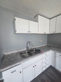 Building Photo - 21648 Gailine Ave