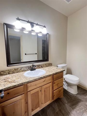 Building Photo - 214 Lasso Cir