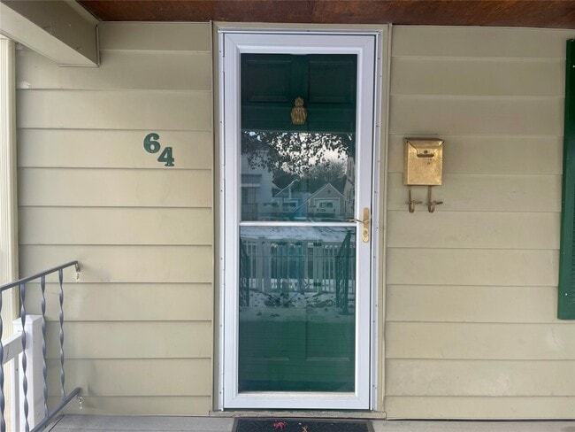 Building Photo - 64 Margaret St