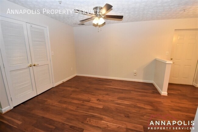 Building Photo - 621 Admiral Dr