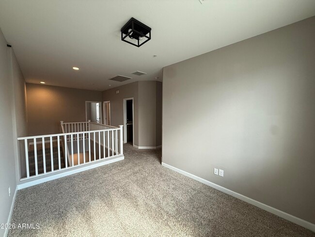 Building Photo - 1255 N Arizona Ave