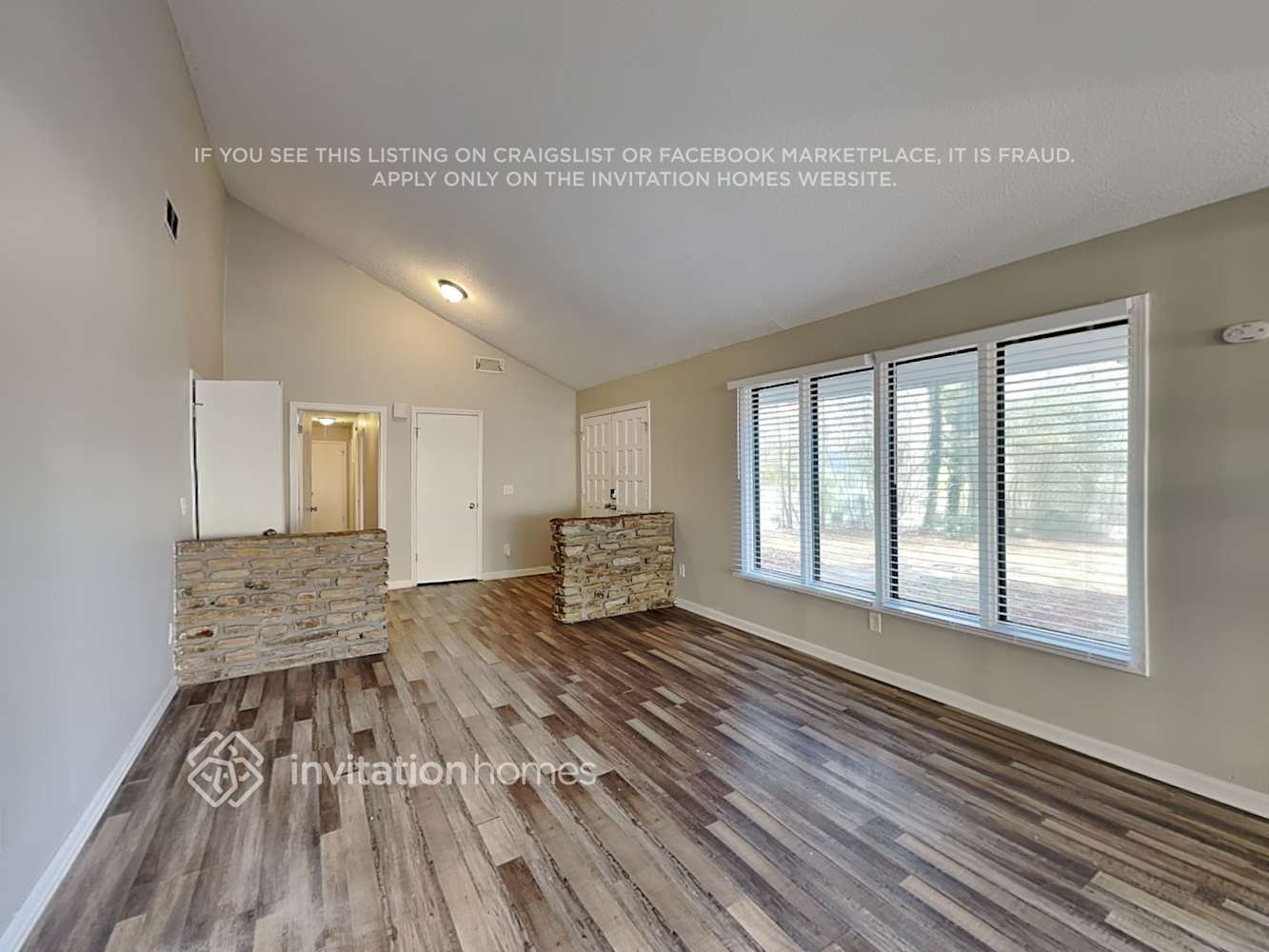 Building Photo - 5388 Golfcrest Cir