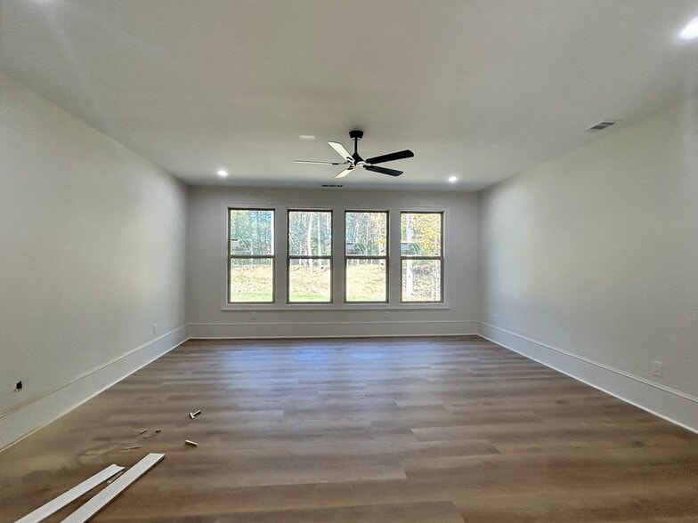 Building Photo - 4079 Sardis Church Rd