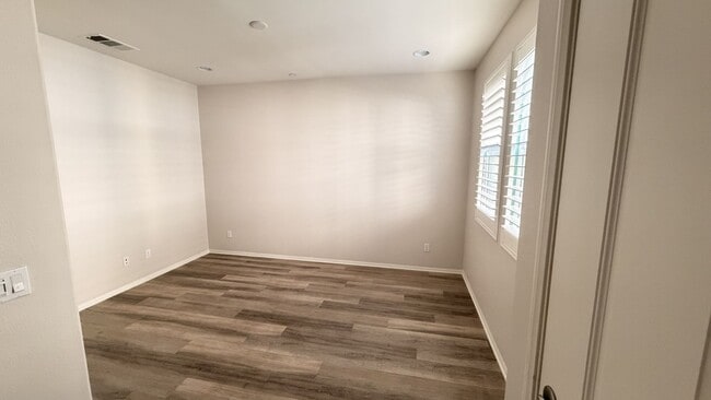 Building Photo - 6386 Pegasus Ct