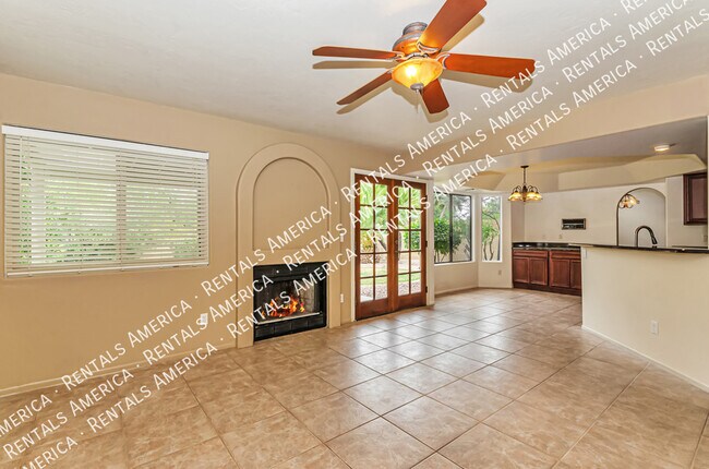 Building Photo - 9449 E Star Water Dr