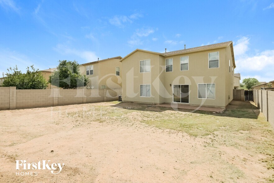 Building Photo - 6887 S Martlet Dr