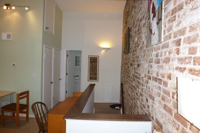 towards Bath - 1113 C St SE