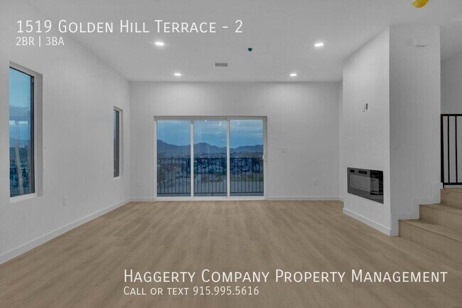 Building Photo - 1519 Golden Hill Terrace