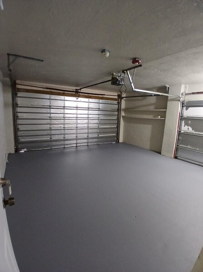 Building Photo - 22300 SW 184th Ave