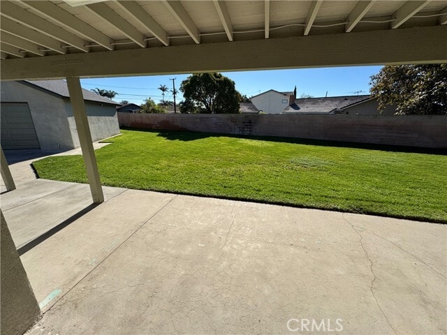 Building Photo - 1300 W Ricky Ln