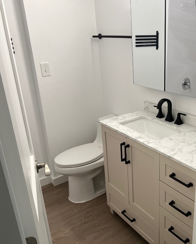 Building Photo - 8230 SE 72nd St