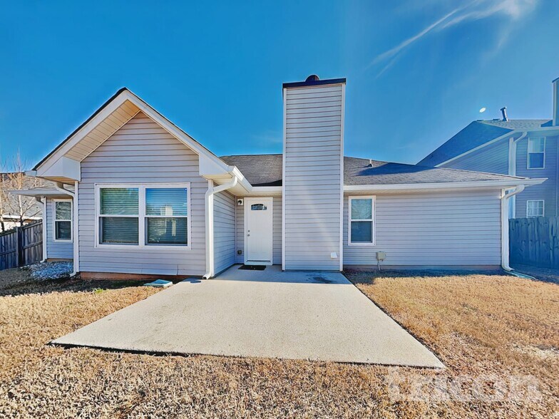 Building Photo - 185 Labrea Blvd