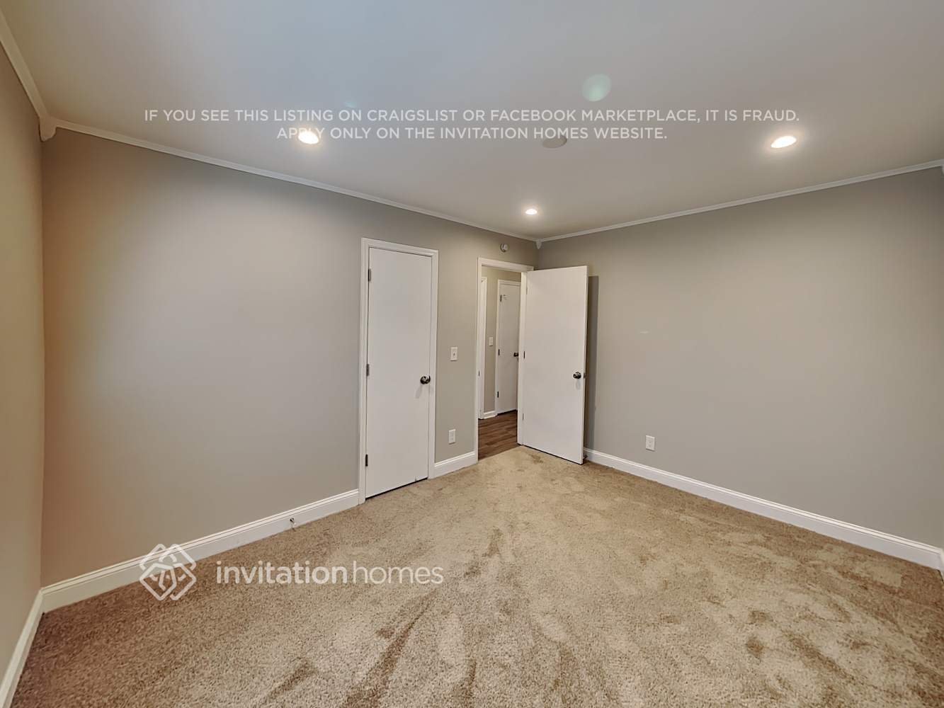 Building Photo - 232 Rustic Ridge Dr NE