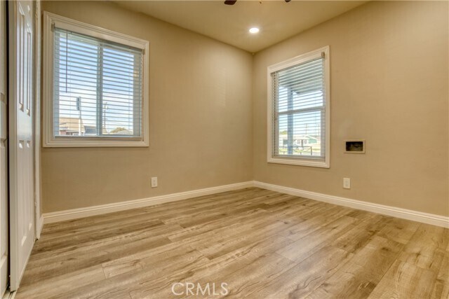 Building Photo - 13903 S Zamora Ave