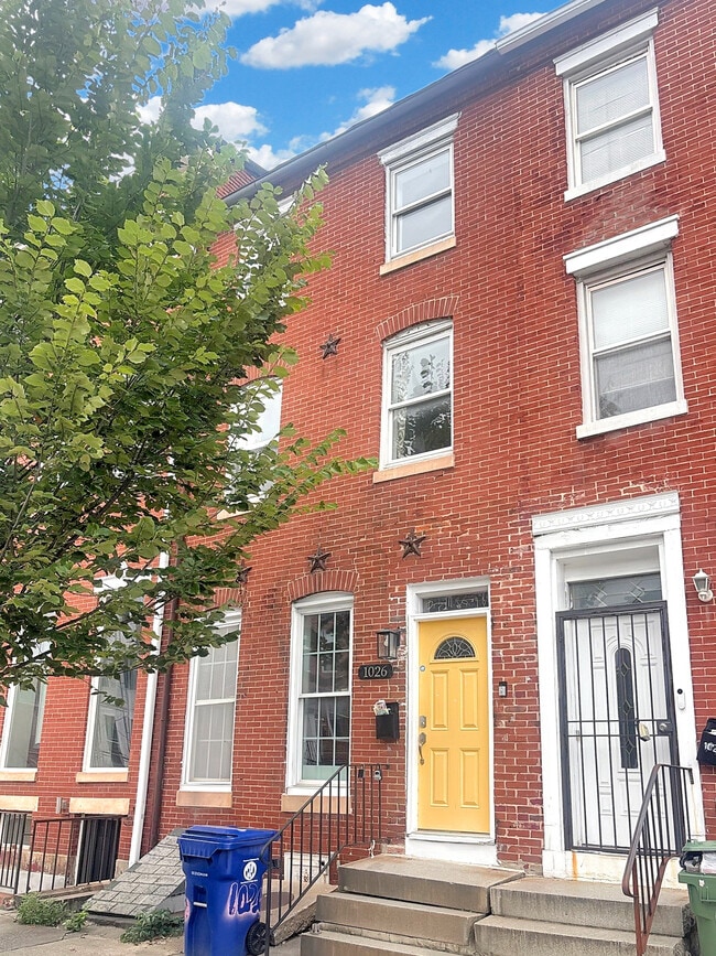 Primary Photo - 1026 W Fayette St