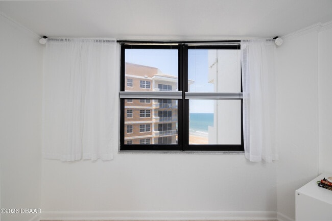 Building Photo - 1415 Ocean Shore Blvd