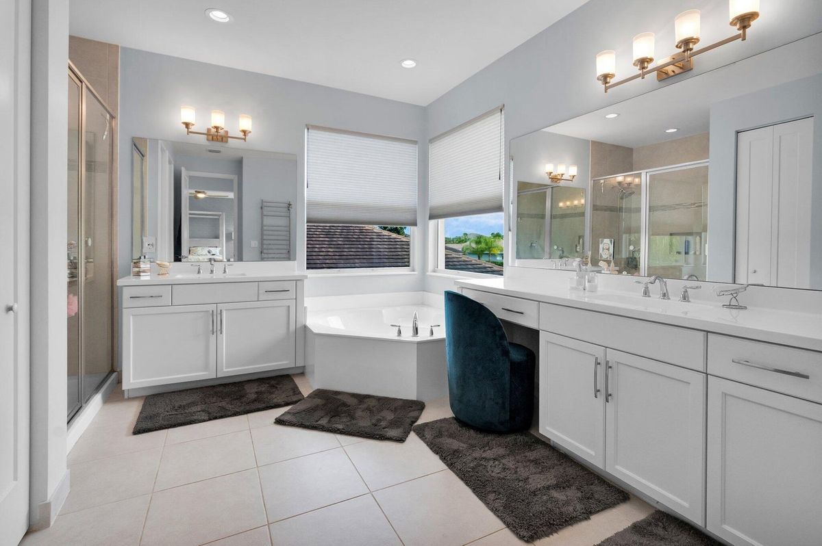 Building Photo - 9712 Celtic Sea Ln