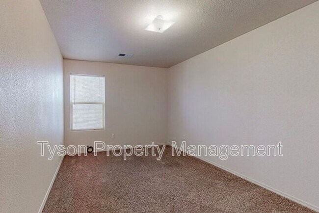 Building Photo - 1500 Montiano Loop SE