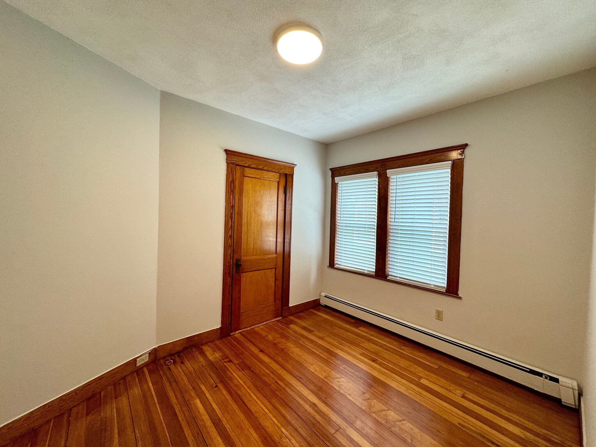 Building Photo - 29 Frederick Ave