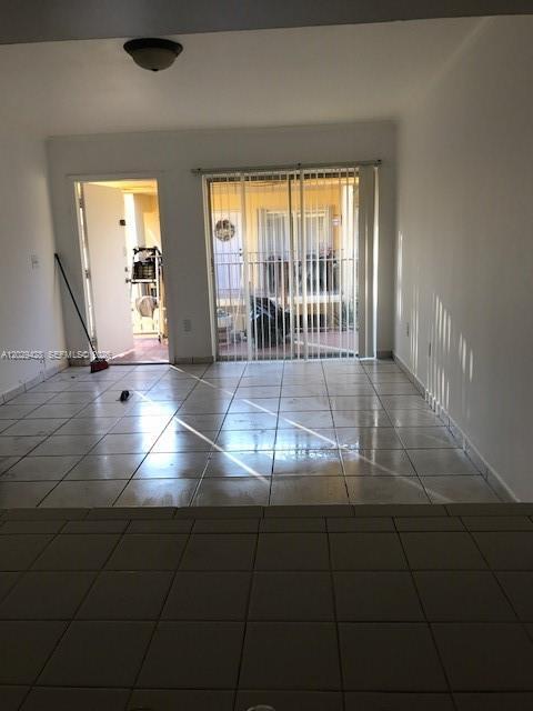 Building Photo - 15401 SW 81st Cir Ln