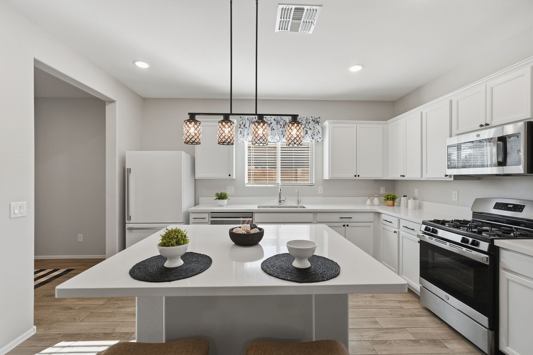 Building Photo - 3017 N Majestic Ct