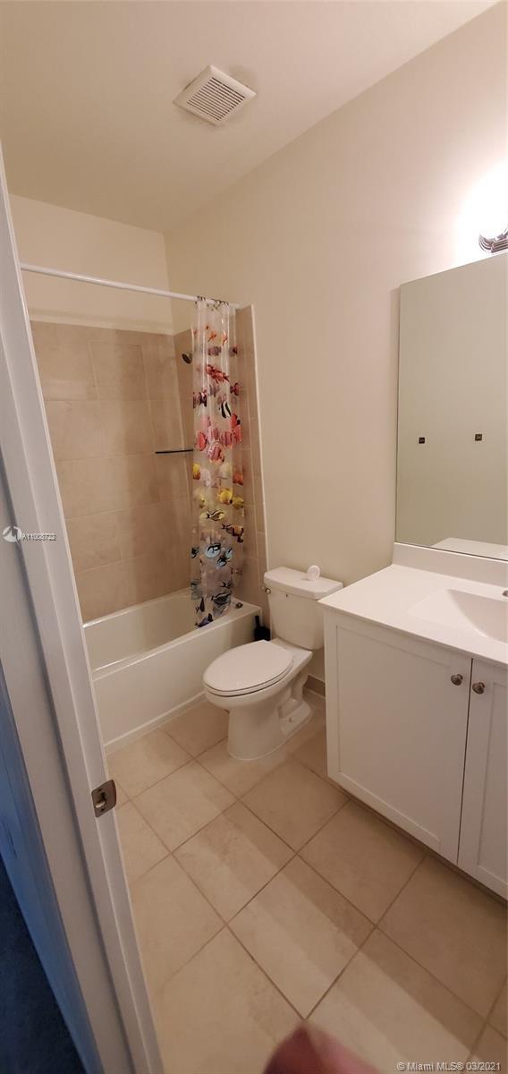 Building Photo - 6538 S Anise Ct