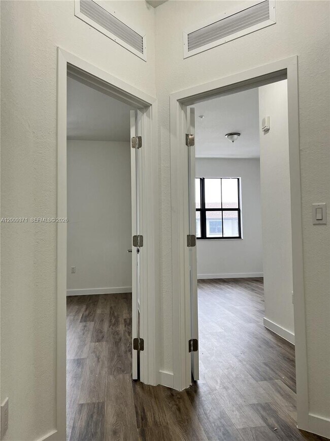 Building Photo - 15540 SW 136th St