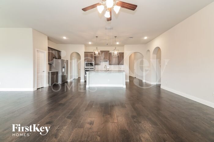 Building Photo - 111 Balsam Dr