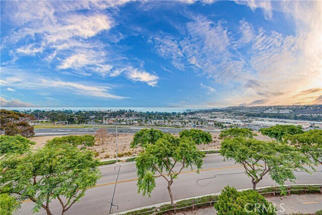 Building Photo - 26296 Paseo Sillin