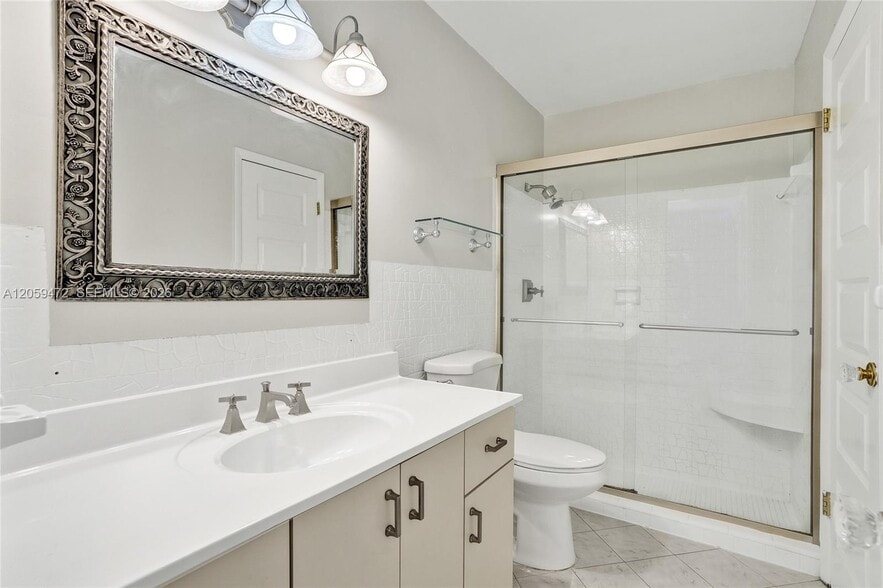 Building Photo - 9350 SW 48th St