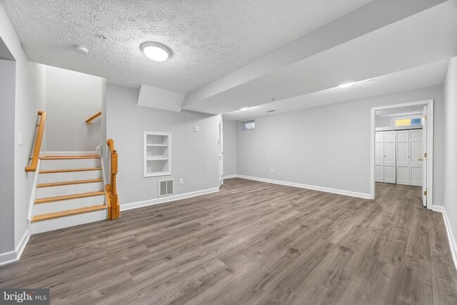 Building Photo - 2716 Mapleview Ct